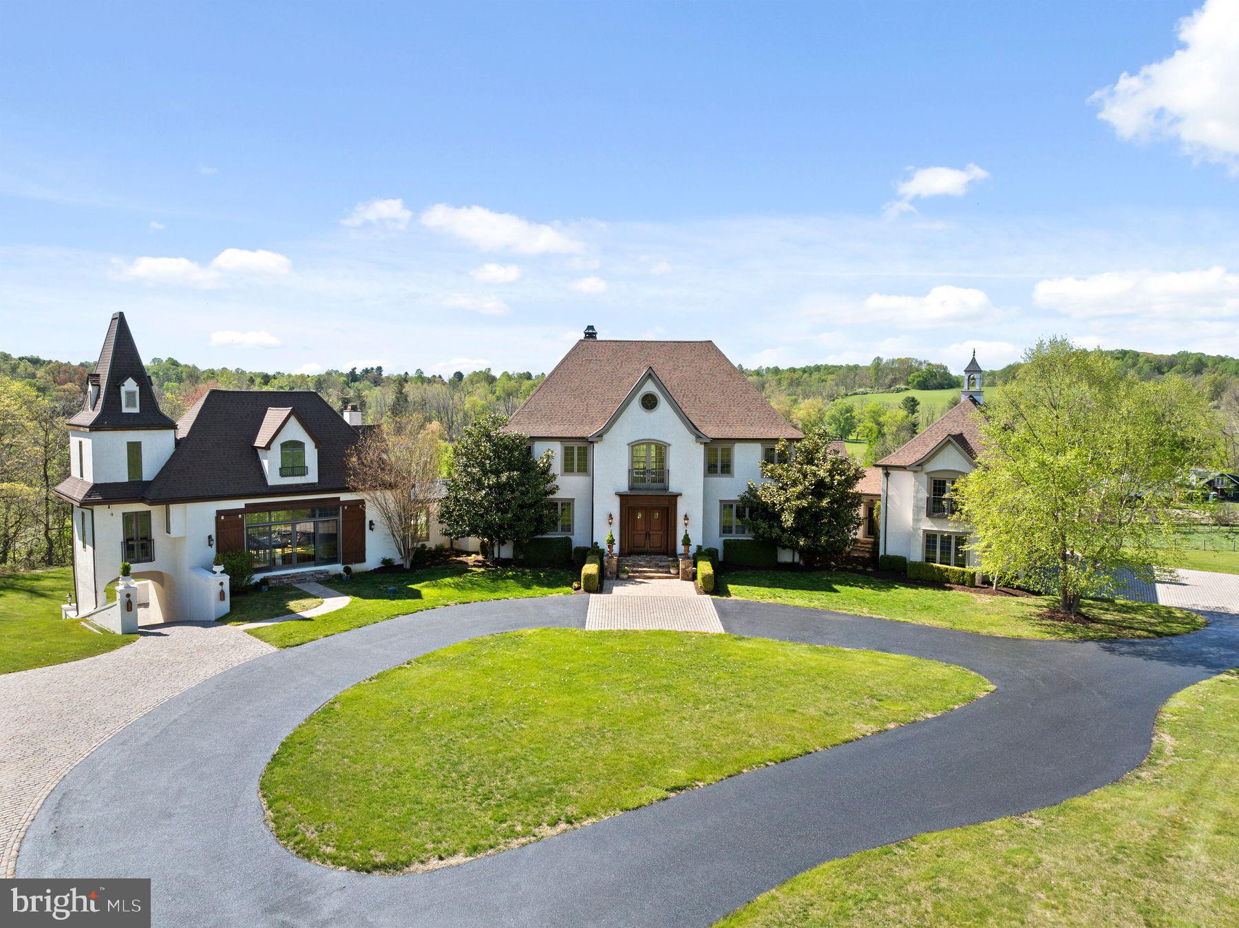 PINE CREEK - Residential