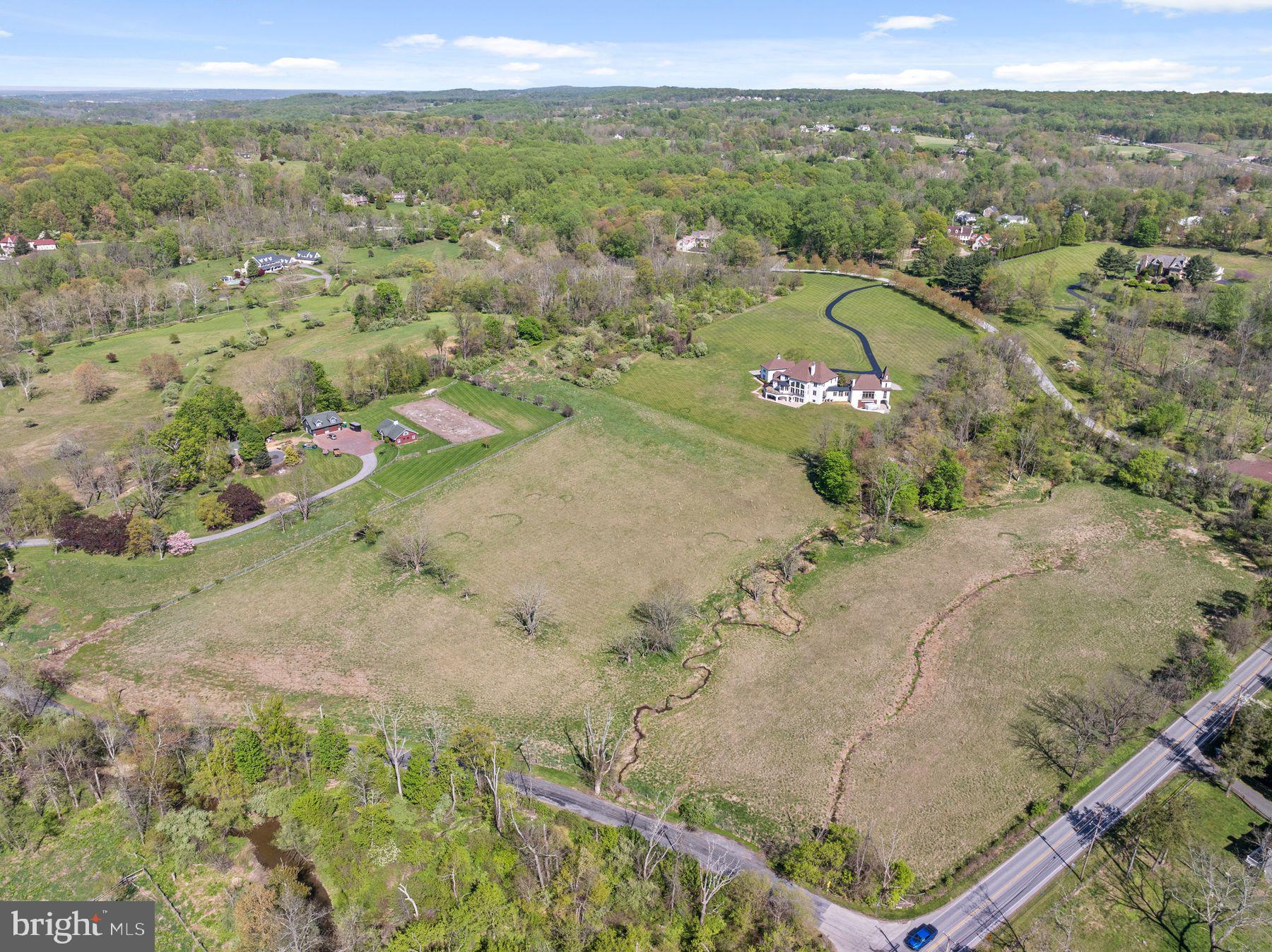 PINE CREEK - Residential