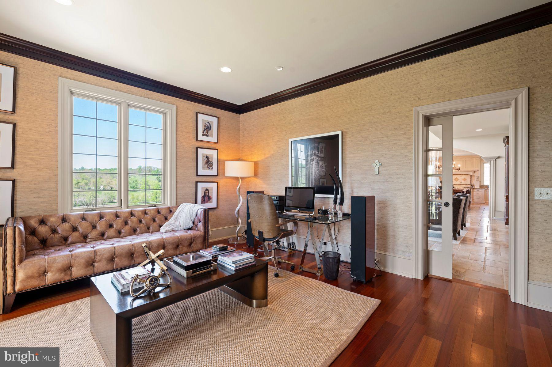PINE CREEK - Residential