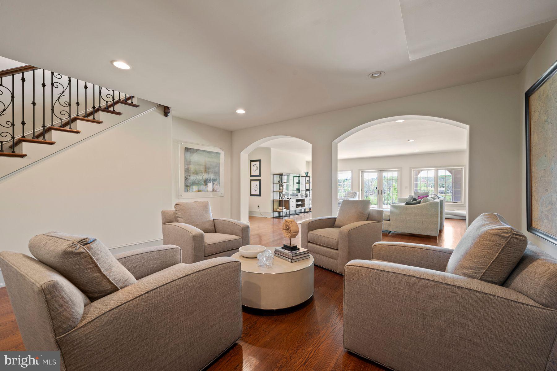 PINE CREEK - Residential