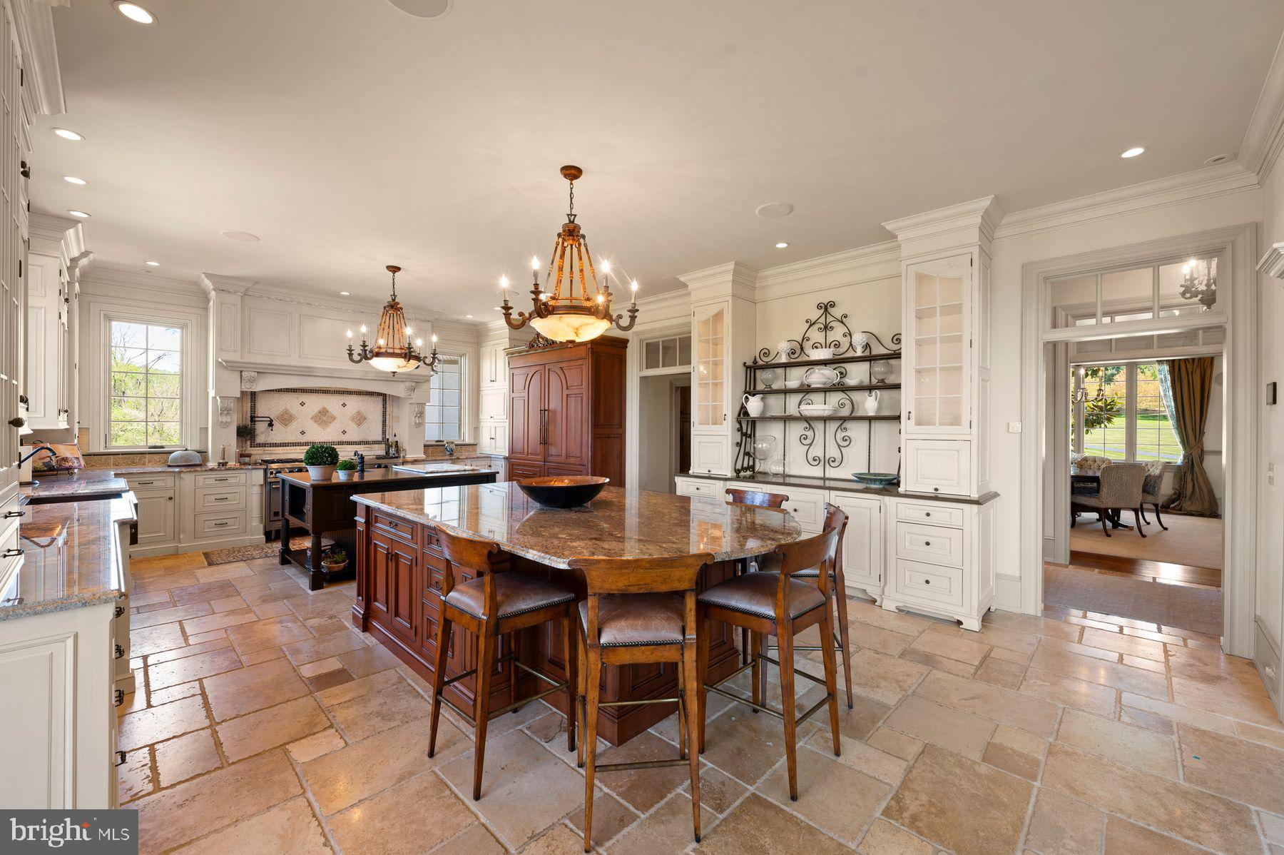 PINE CREEK - Residential