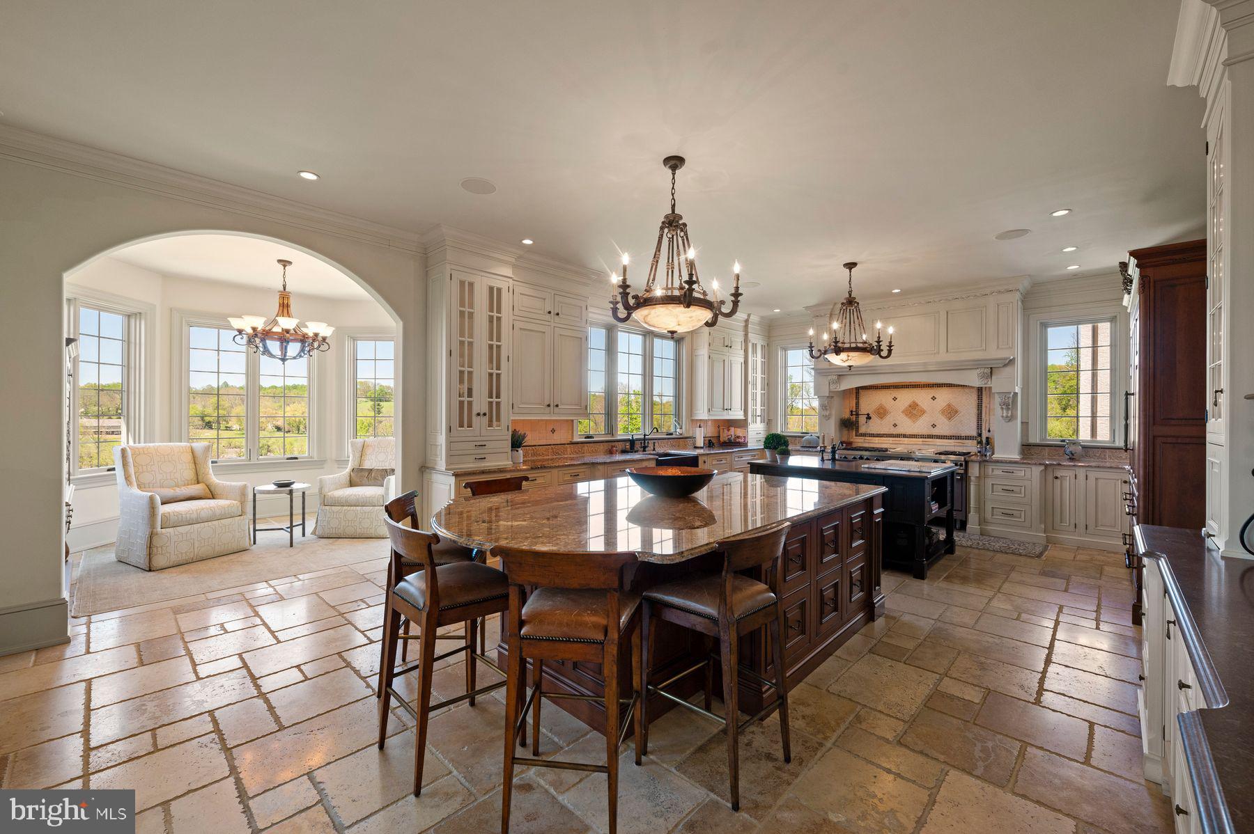 PINE CREEK - Residential
