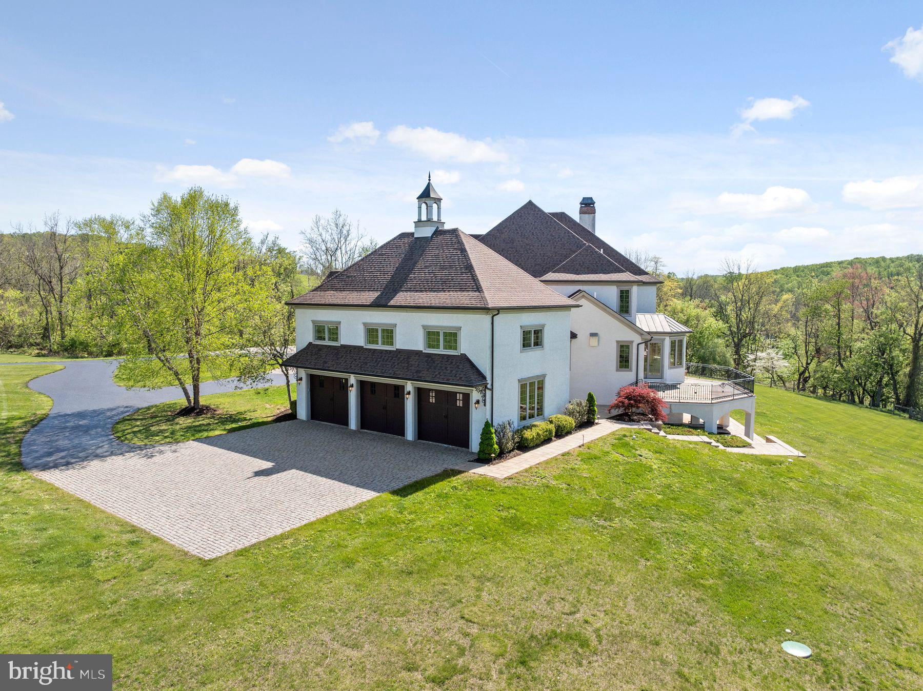 PINE CREEK - Residential