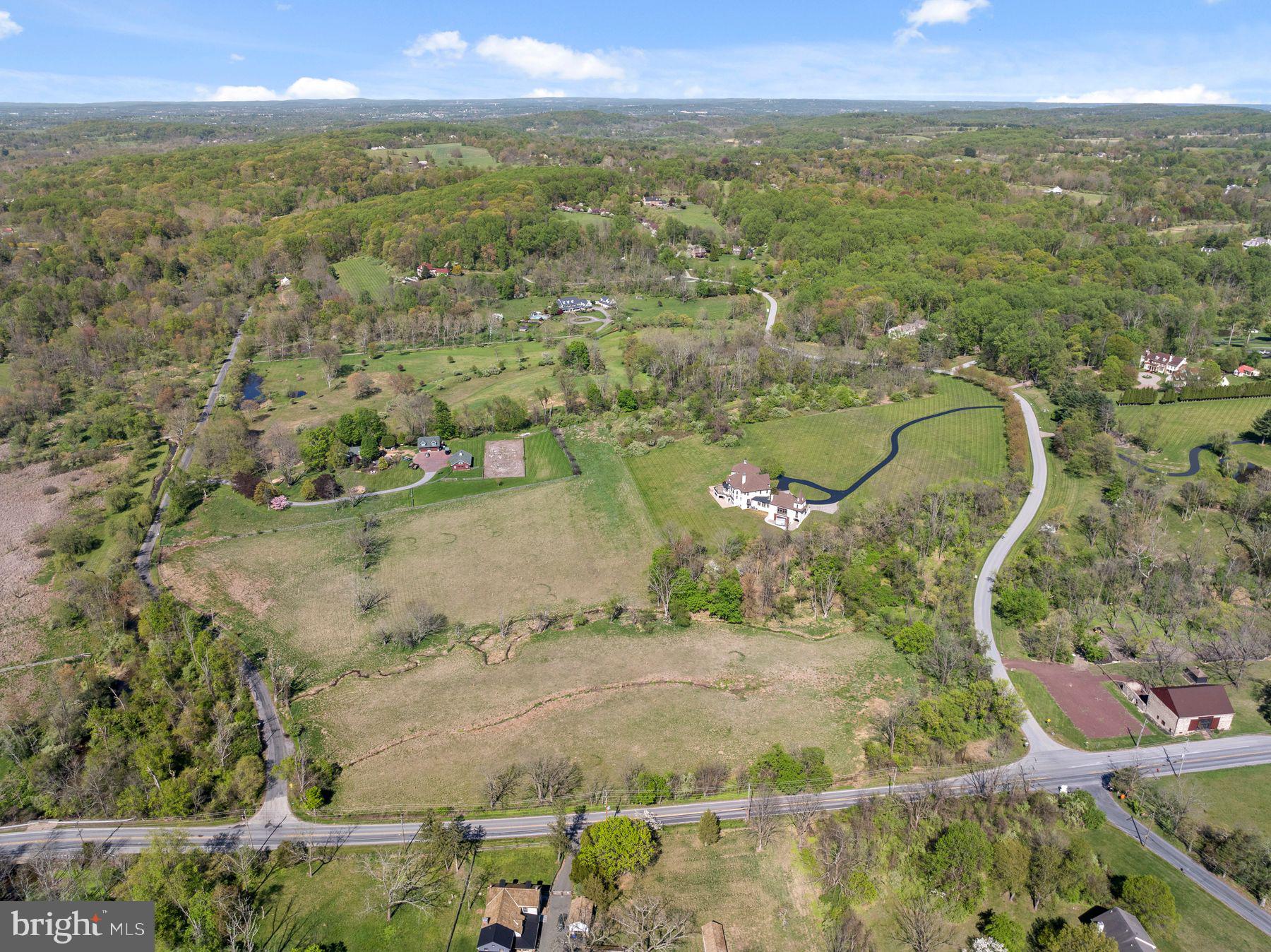 PINE CREEK - Residential