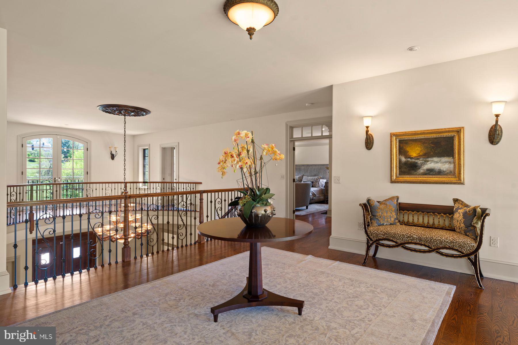 PINE CREEK - Residential
