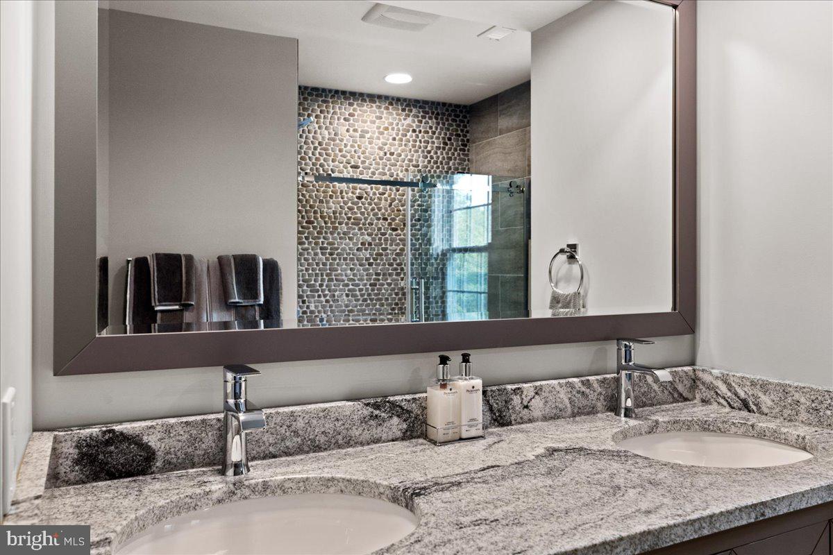 POLO CLUB - Residential