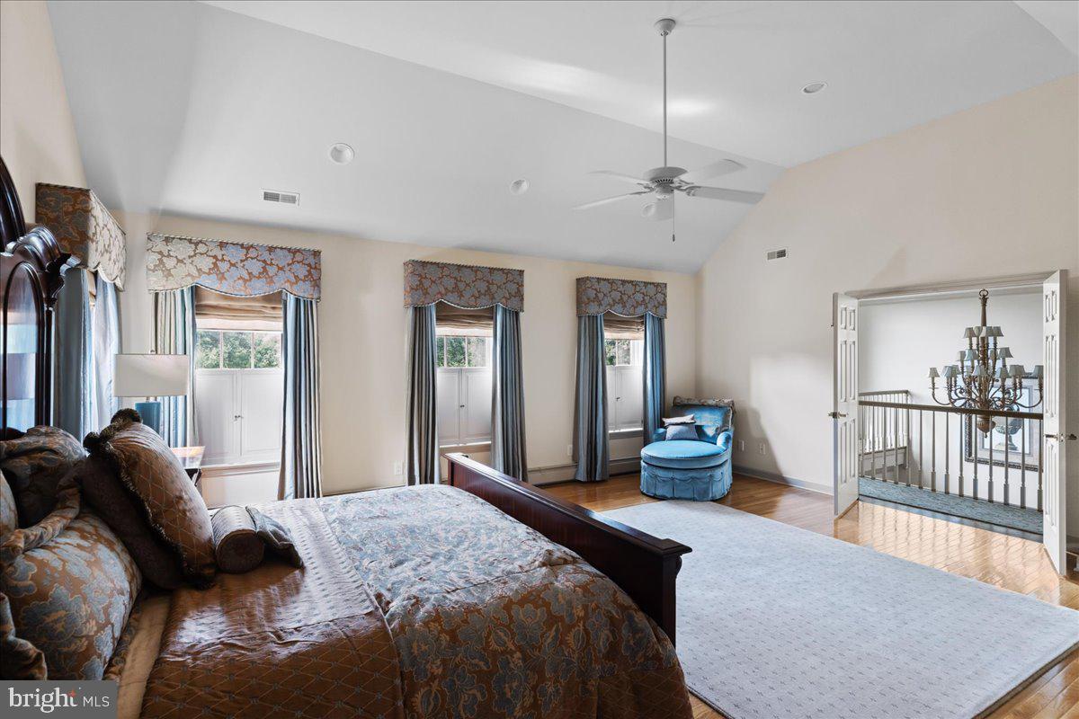 POLO CLUB - Residential