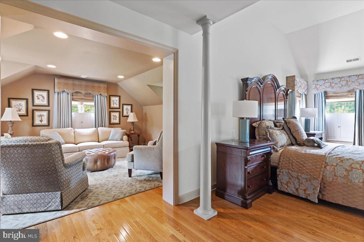 POLO CLUB - Residential