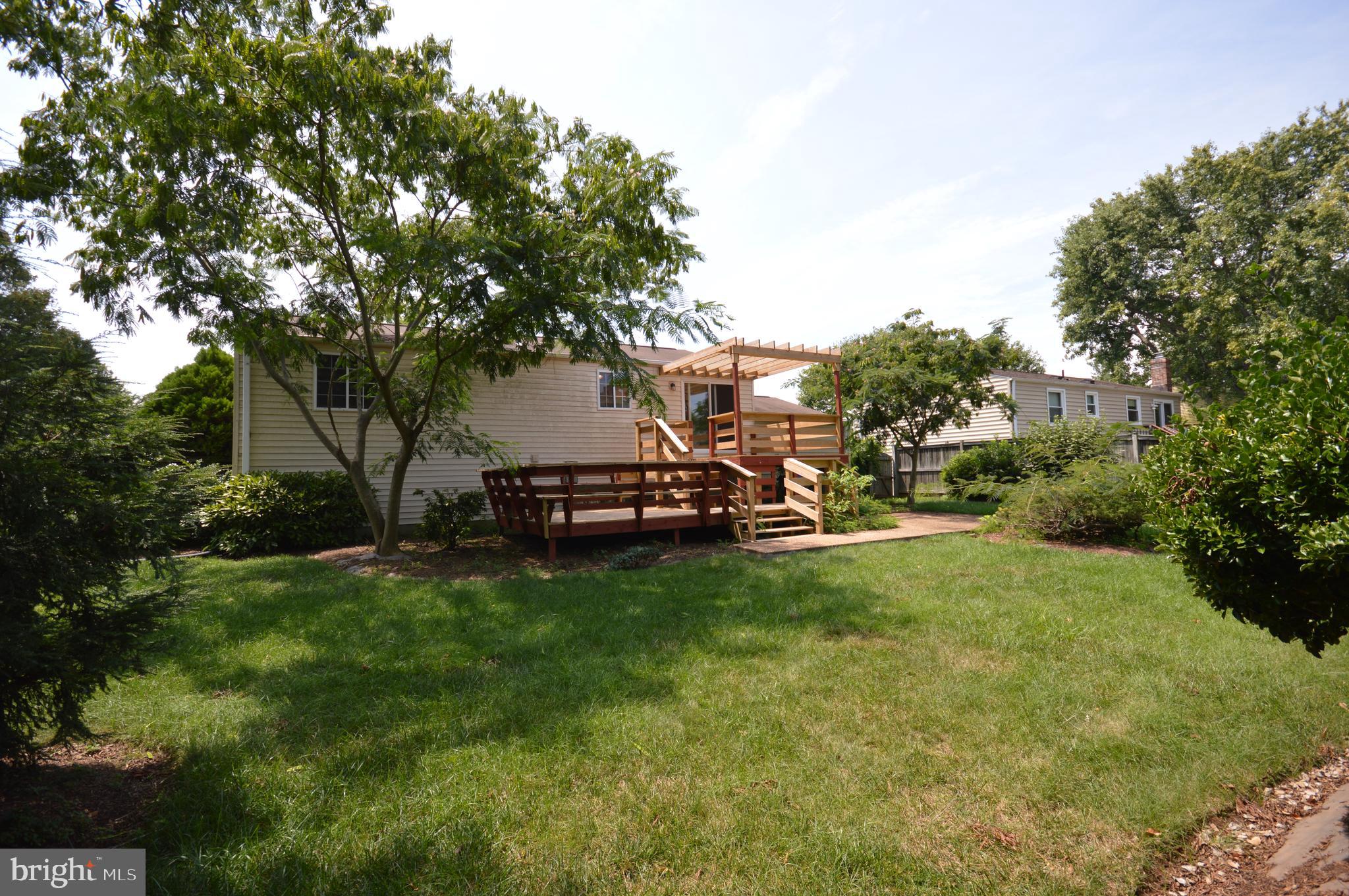 STONEYBROOKE - Residential Lease