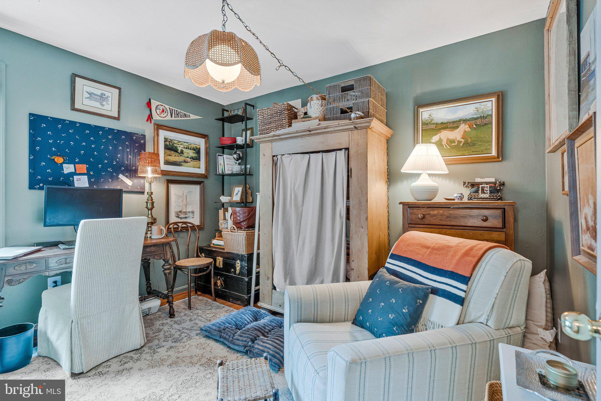 SILVER OAKS - Residential