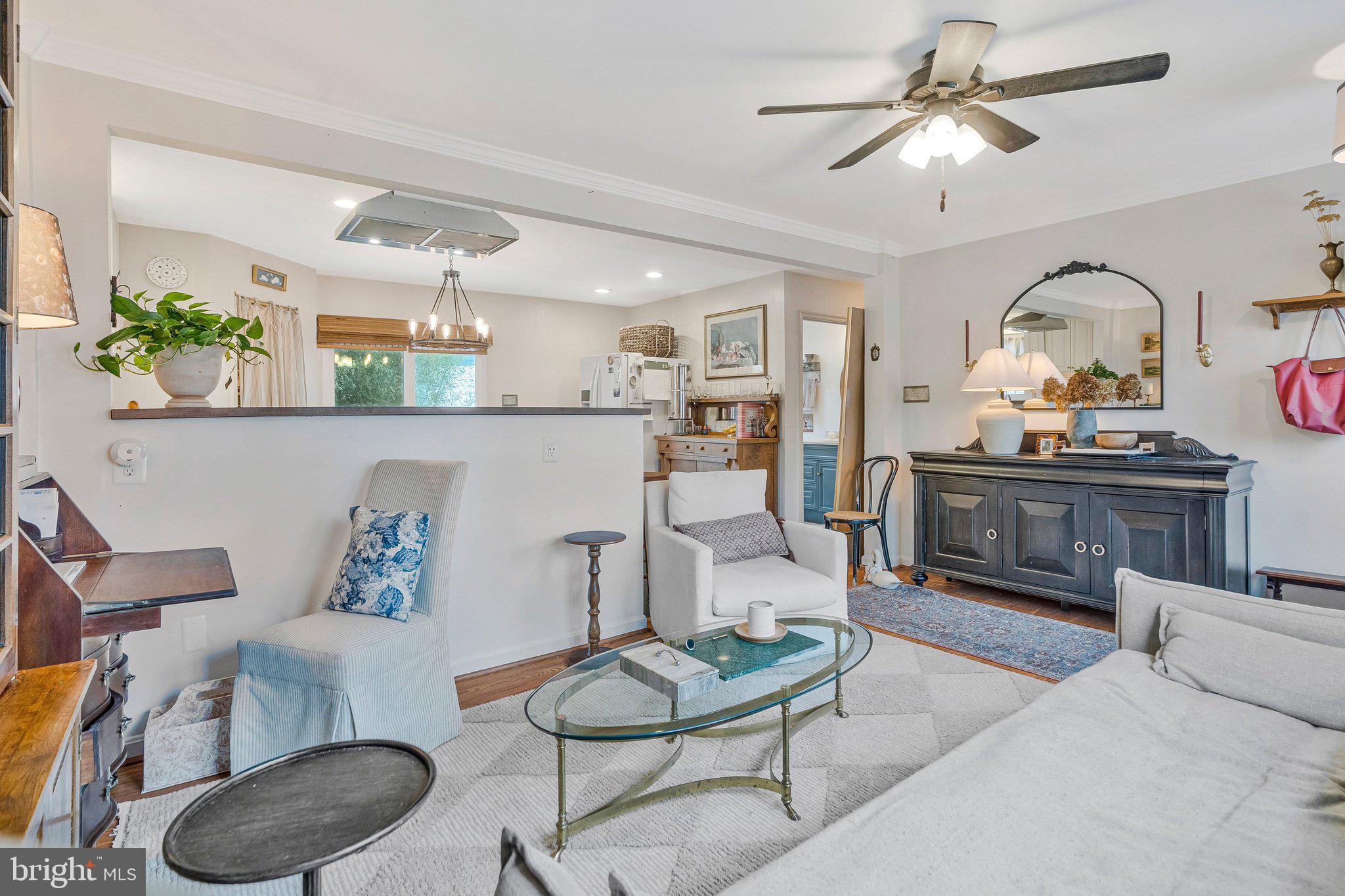 SILVER OAKS - Residential