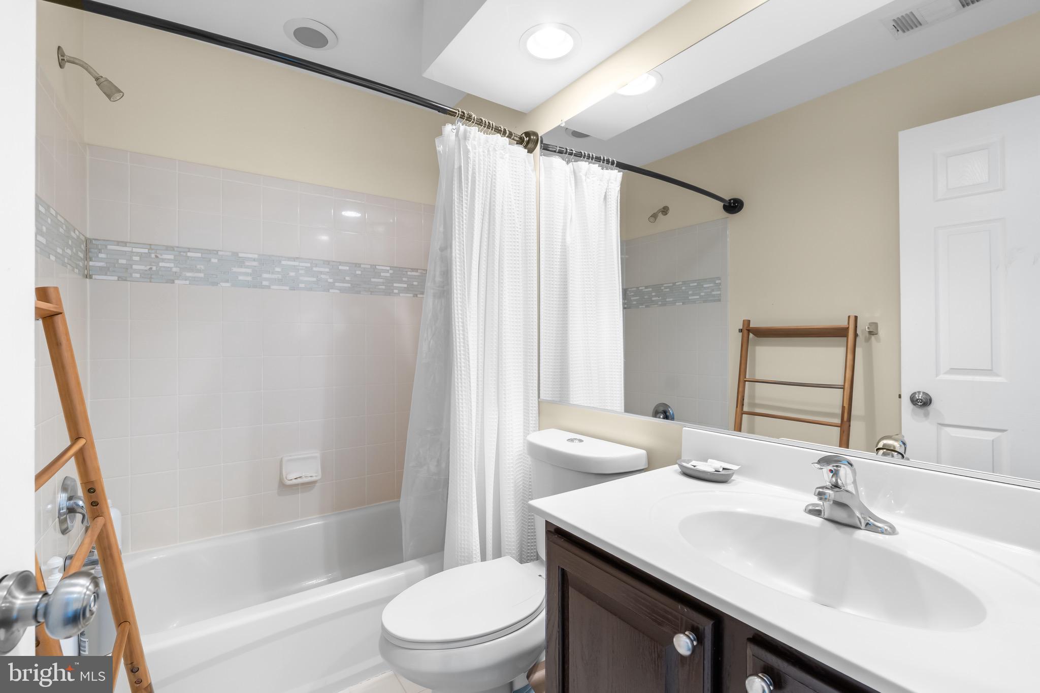CLAGGETT LANDING - Residential