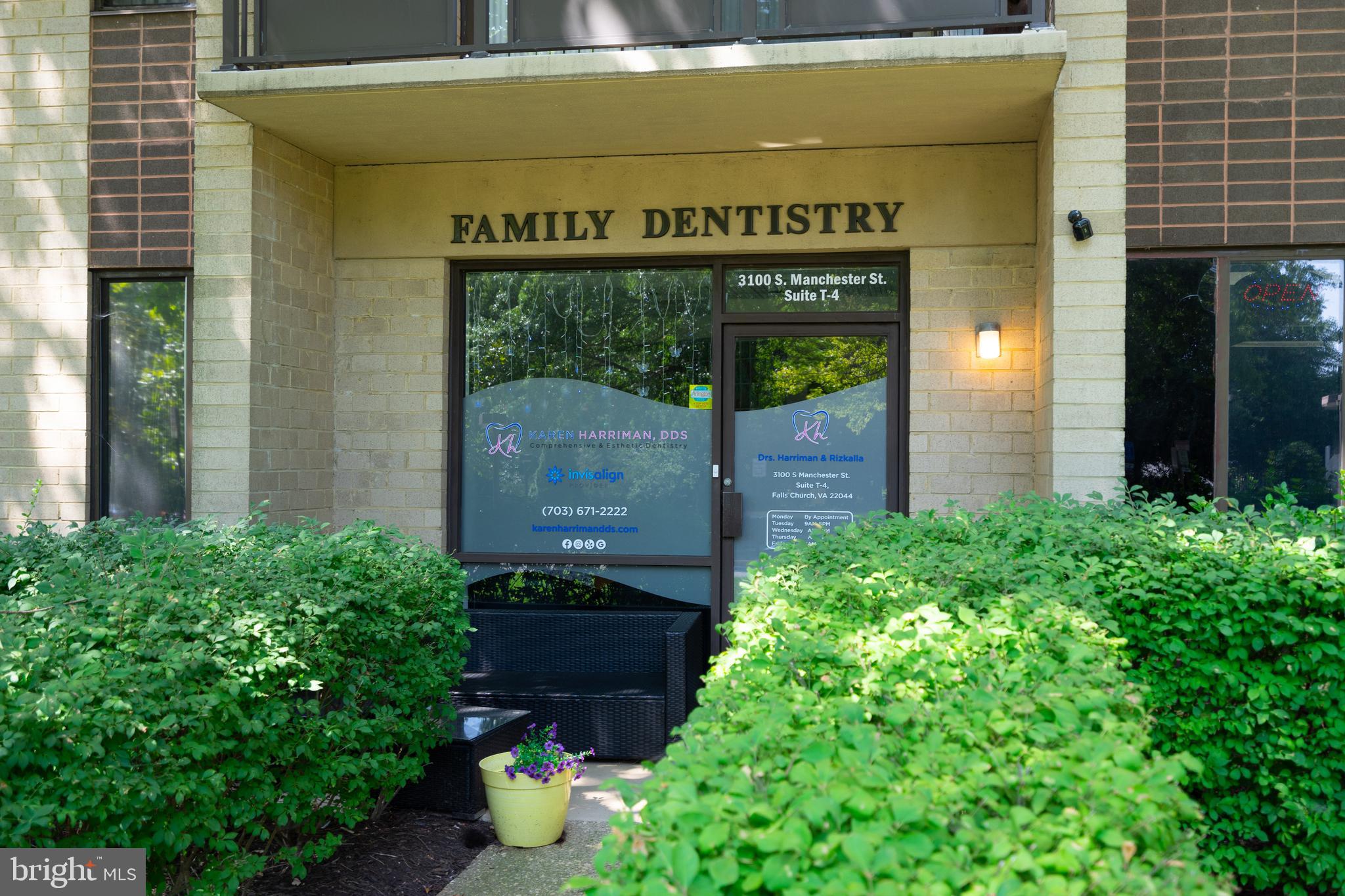 WOODLAKE TOWERS - Residential