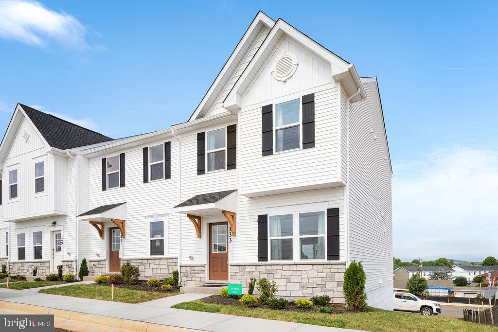 HOMESITE 60 SHUONER COURT