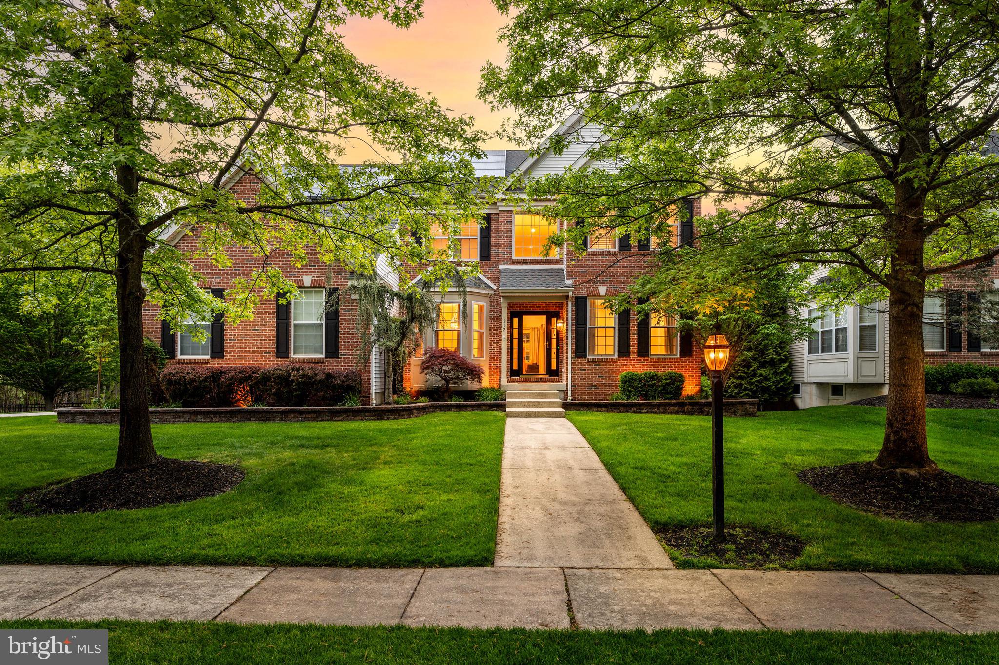 112 HILLSIDE LANE