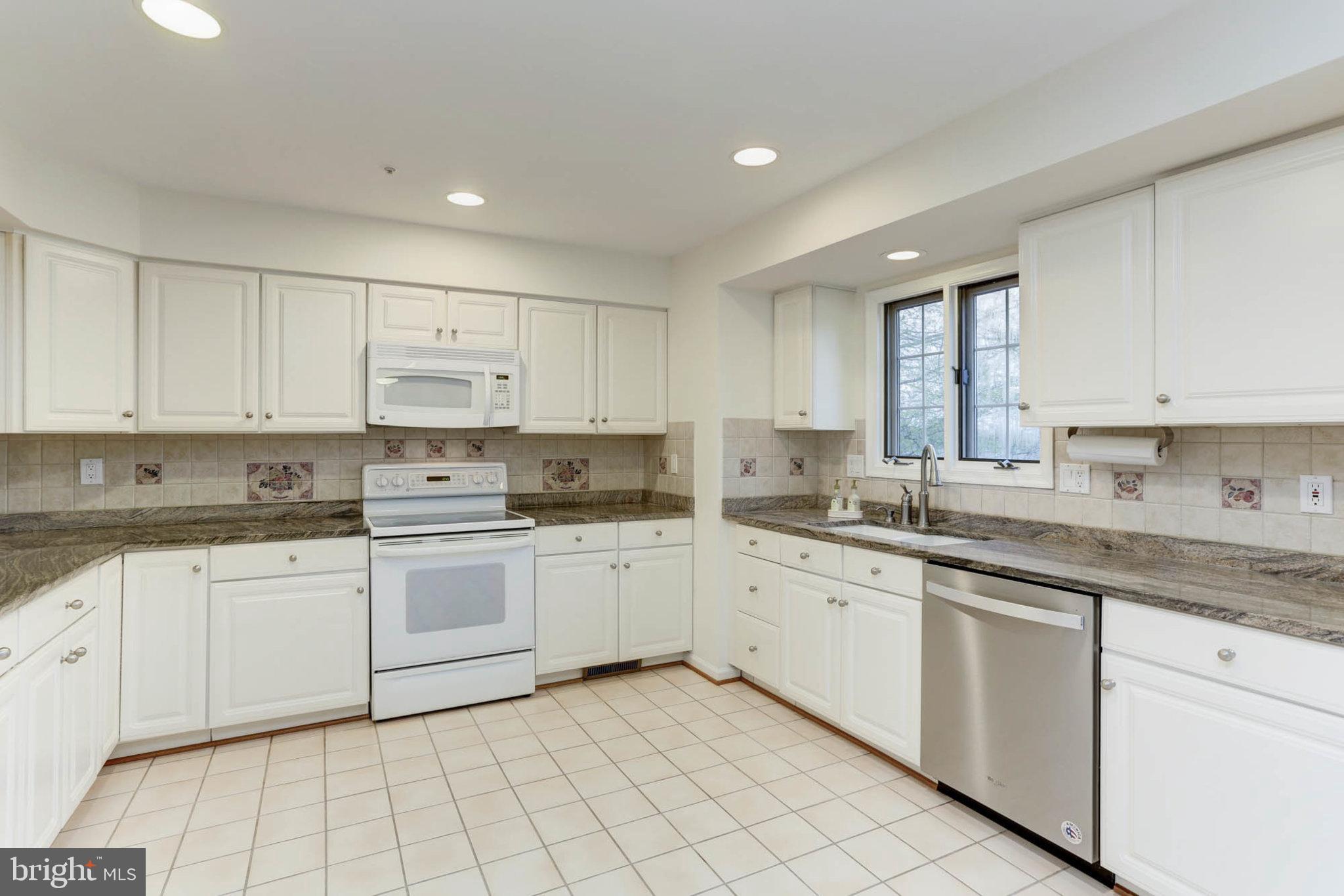 DORSEY SEARCH - Residential