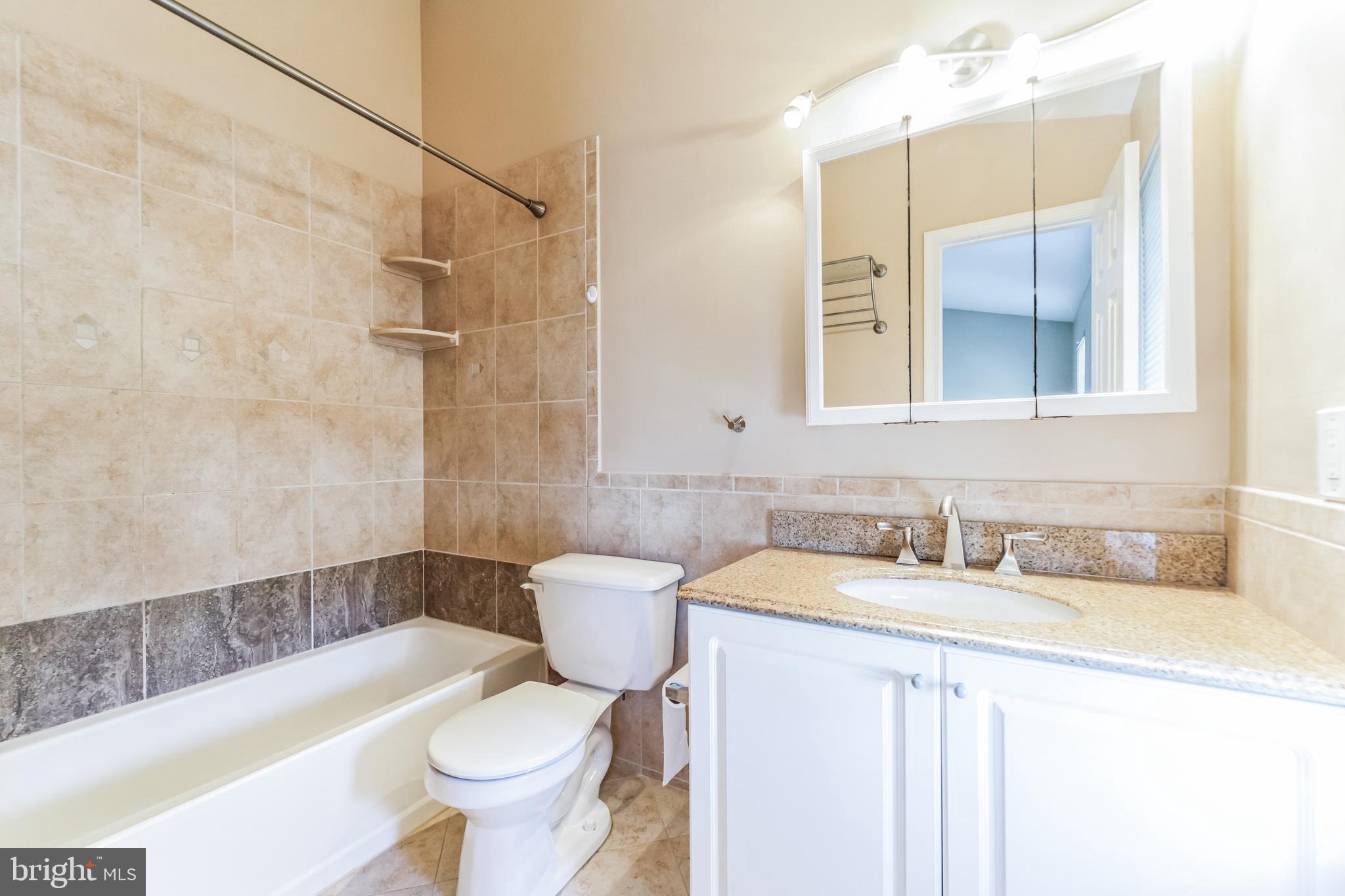 SYCAMORE MEWS - Residential Lease