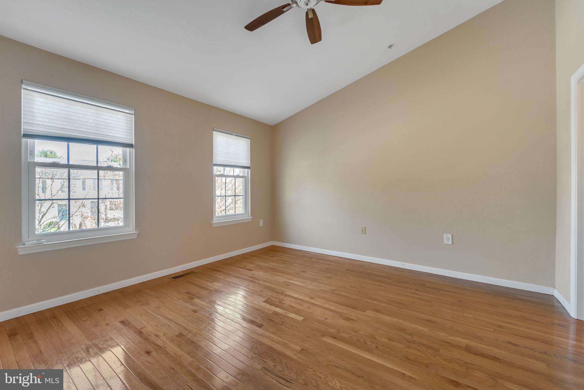 SYCAMORE MEWS - Residential Lease