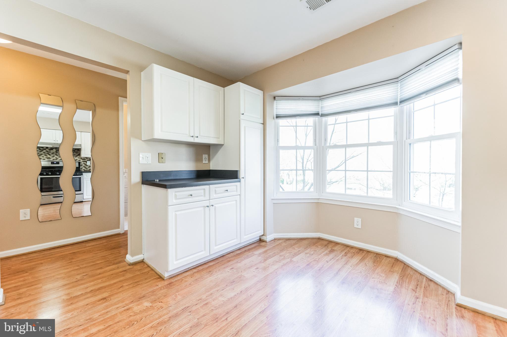 SYCAMORE MEWS - Residential Lease