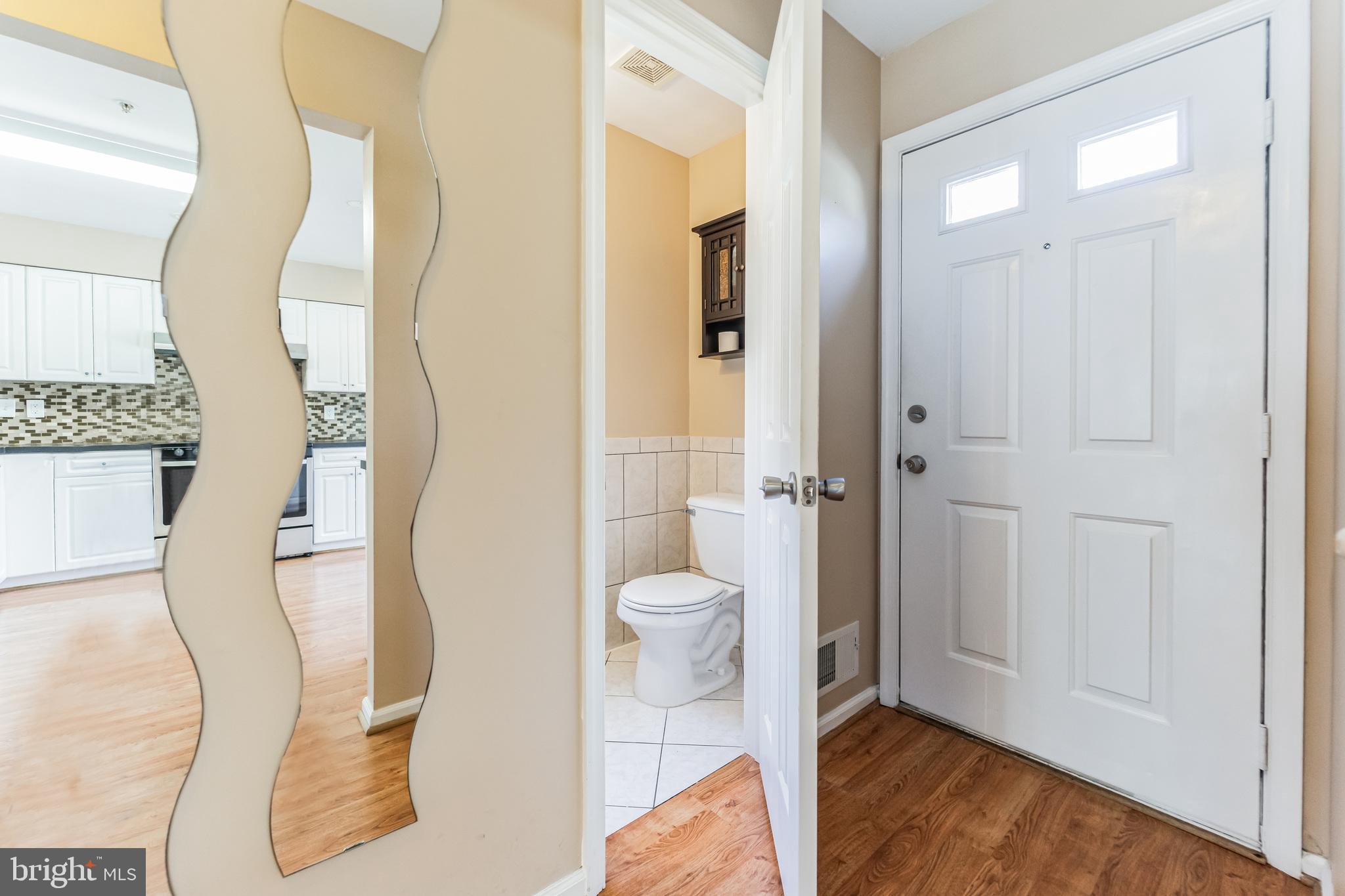 SYCAMORE MEWS - Residential Lease