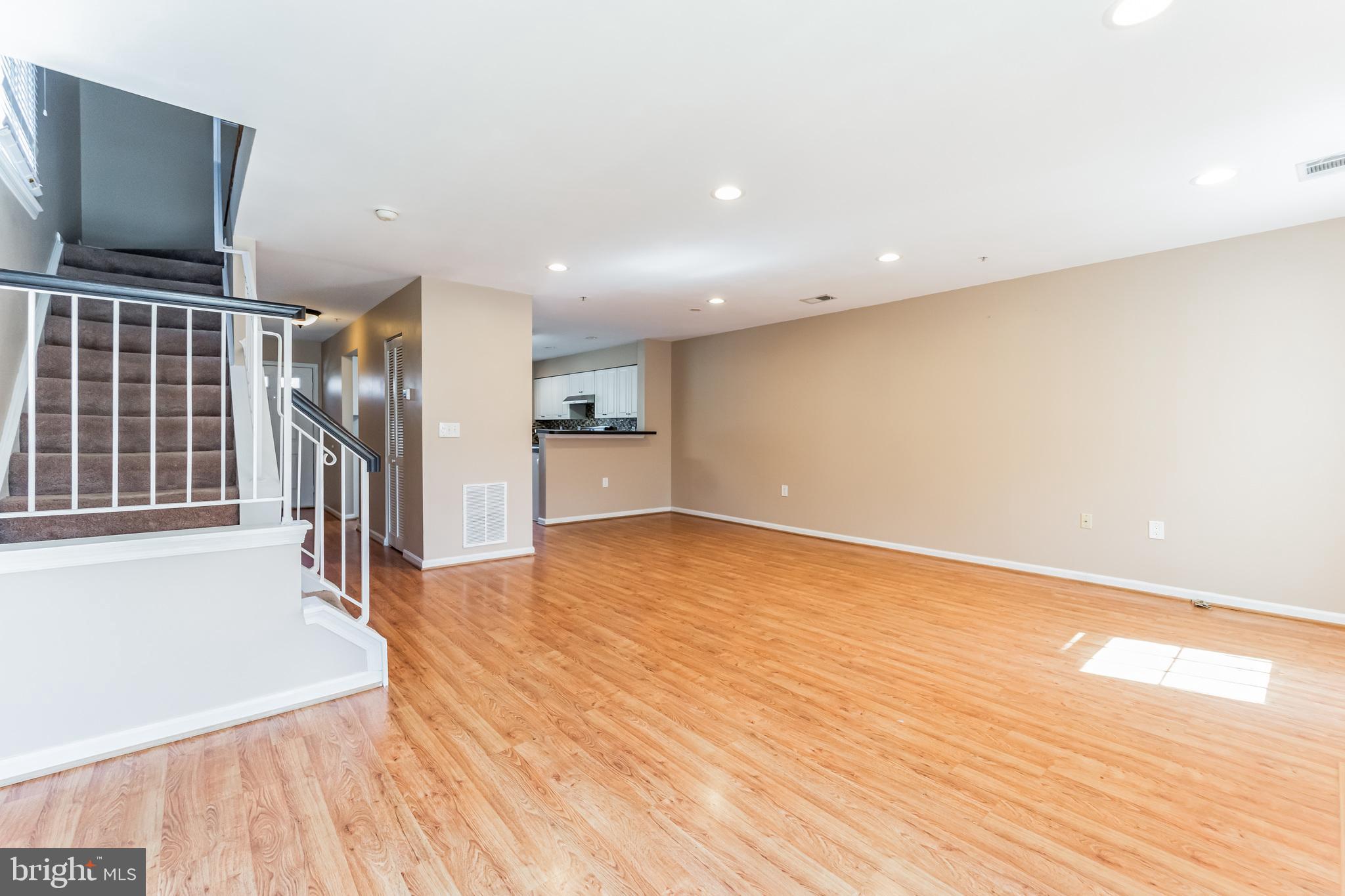 SYCAMORE MEWS - Residential Lease