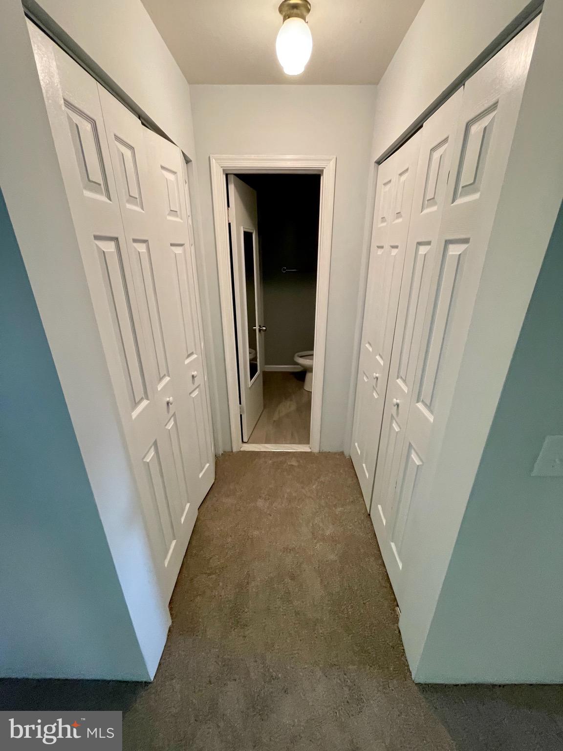 OLD COUNTY ESTATES - Residential