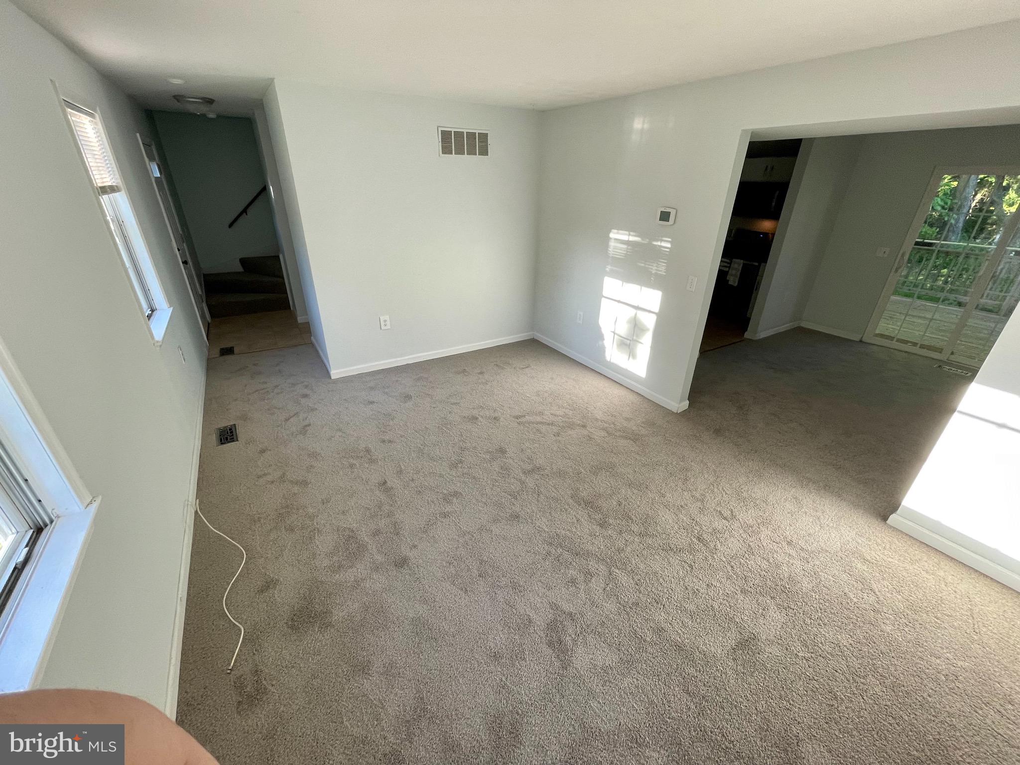 OLD COUNTY ESTATES - Residential