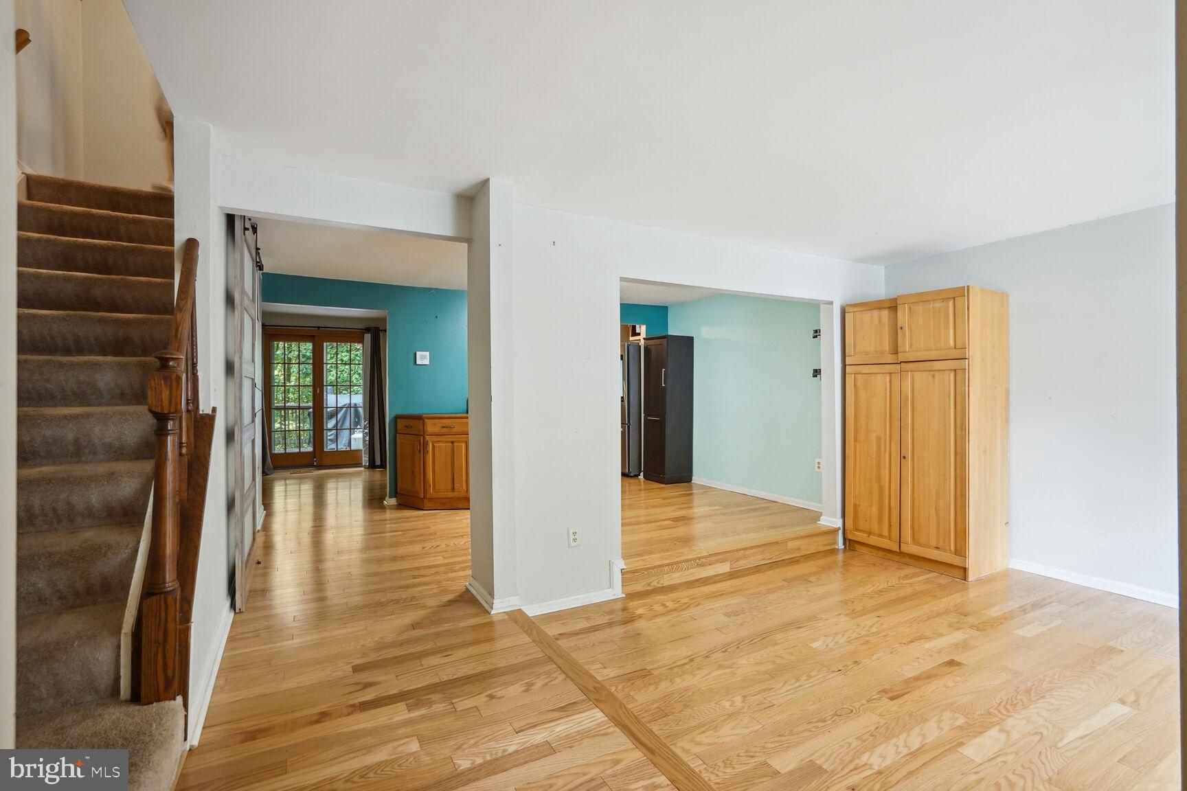 BURKE CENTRE - Residential