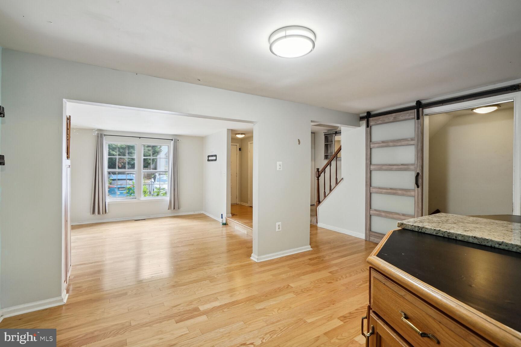 BURKE CENTRE - Residential