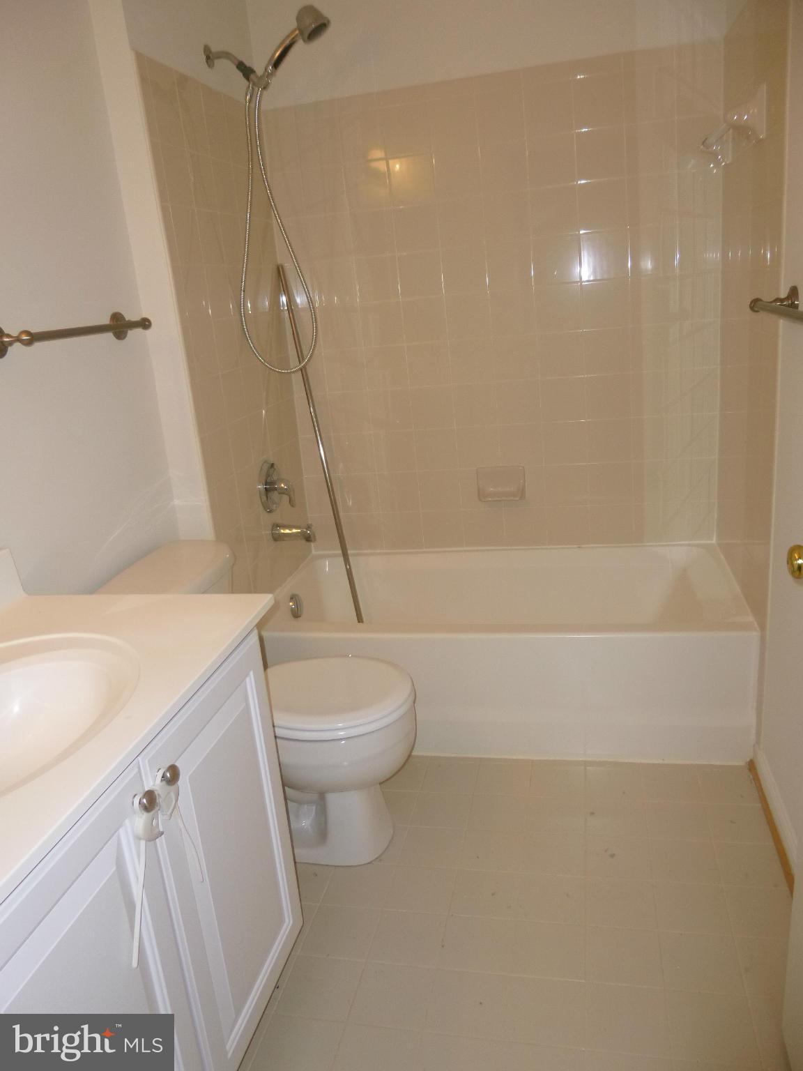 PORT POTOMAC - Residential