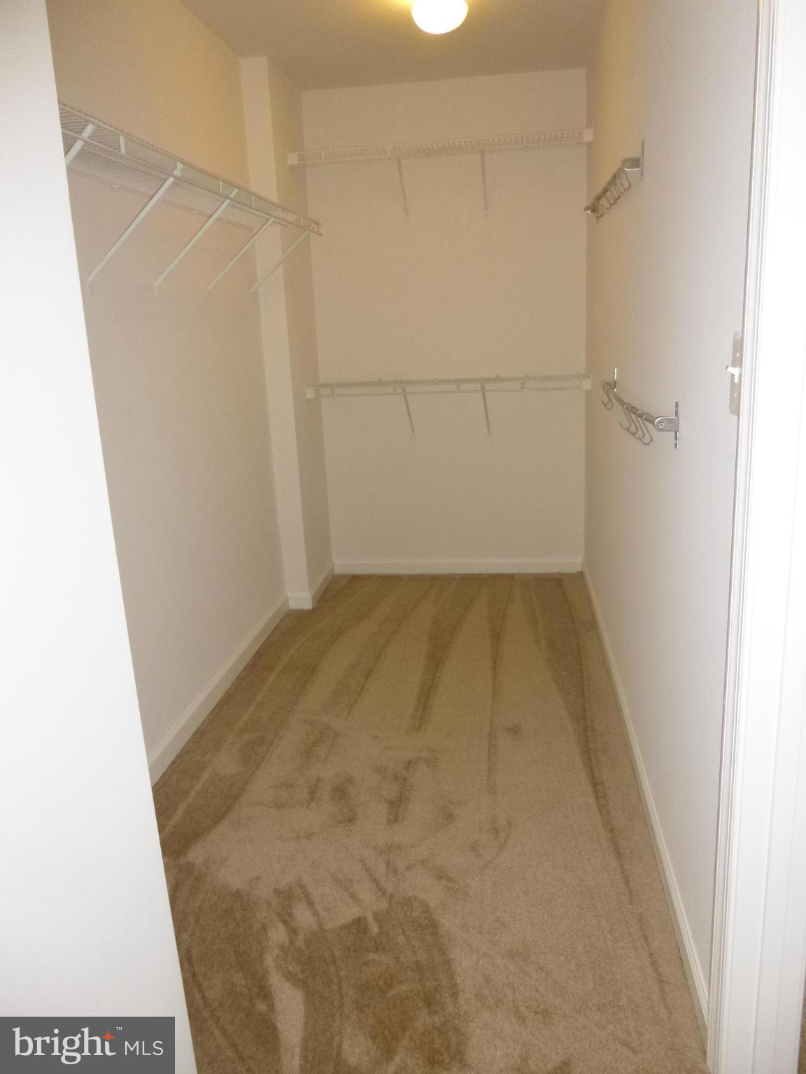 PORT POTOMAC - Residential