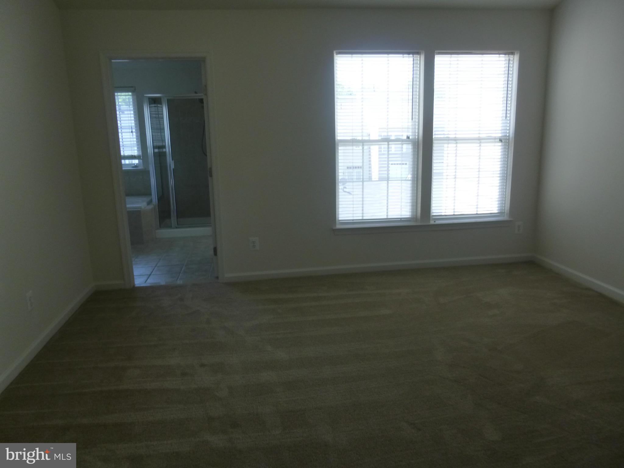 PORT POTOMAC - Residential