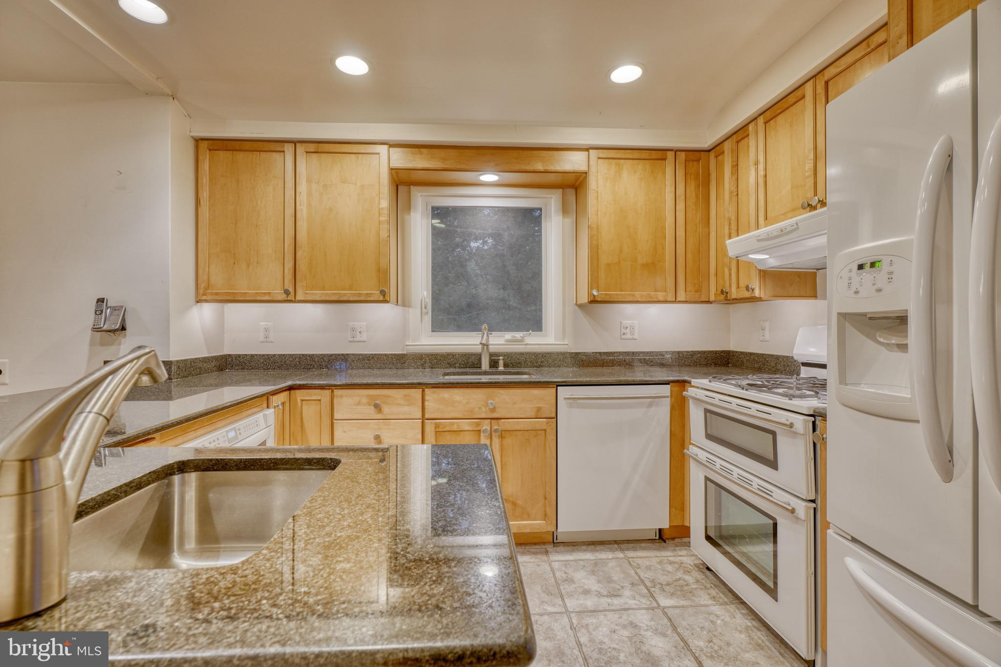 LUTHERVILLE - Residential