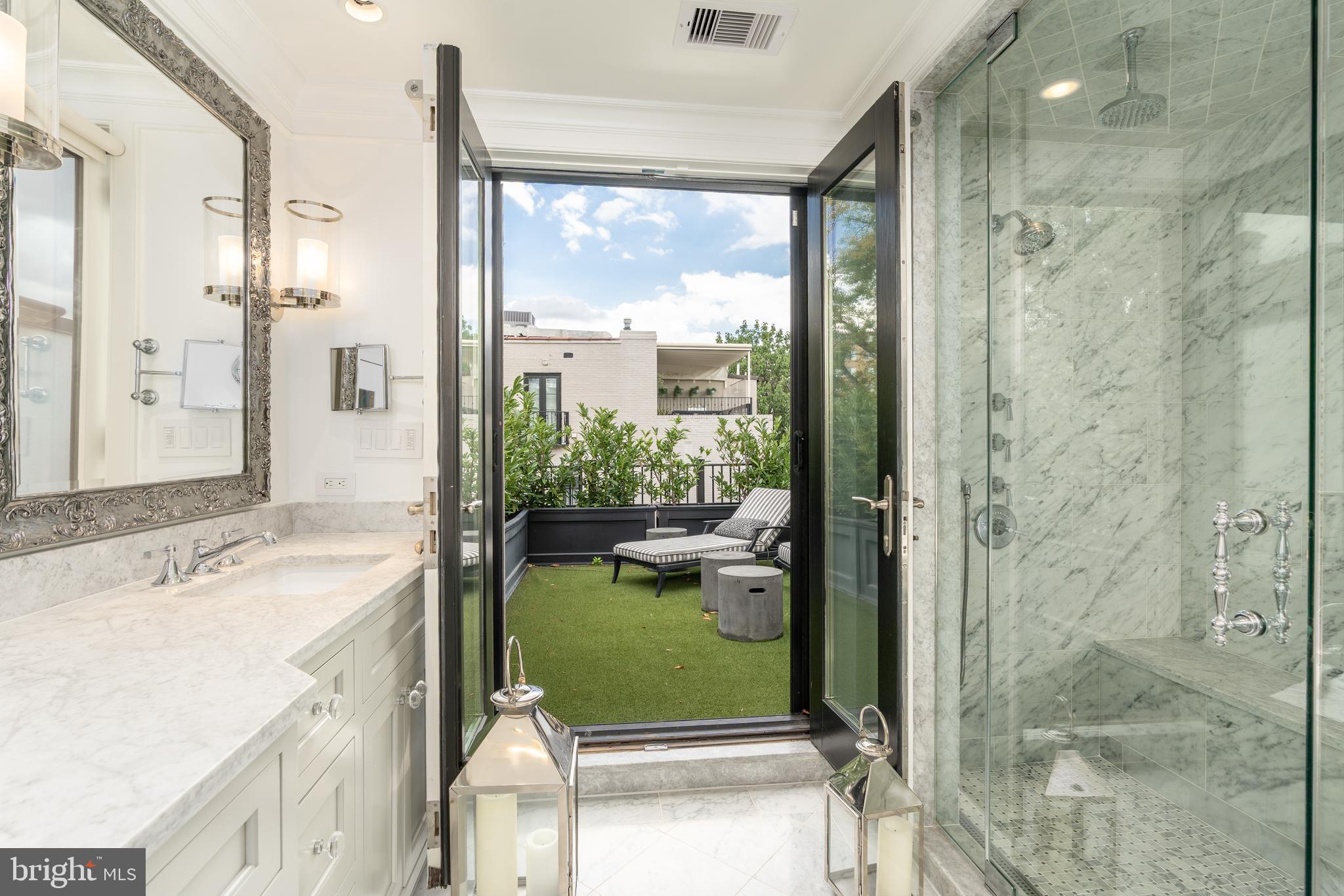 DUPONT CIRCLE - Residential
