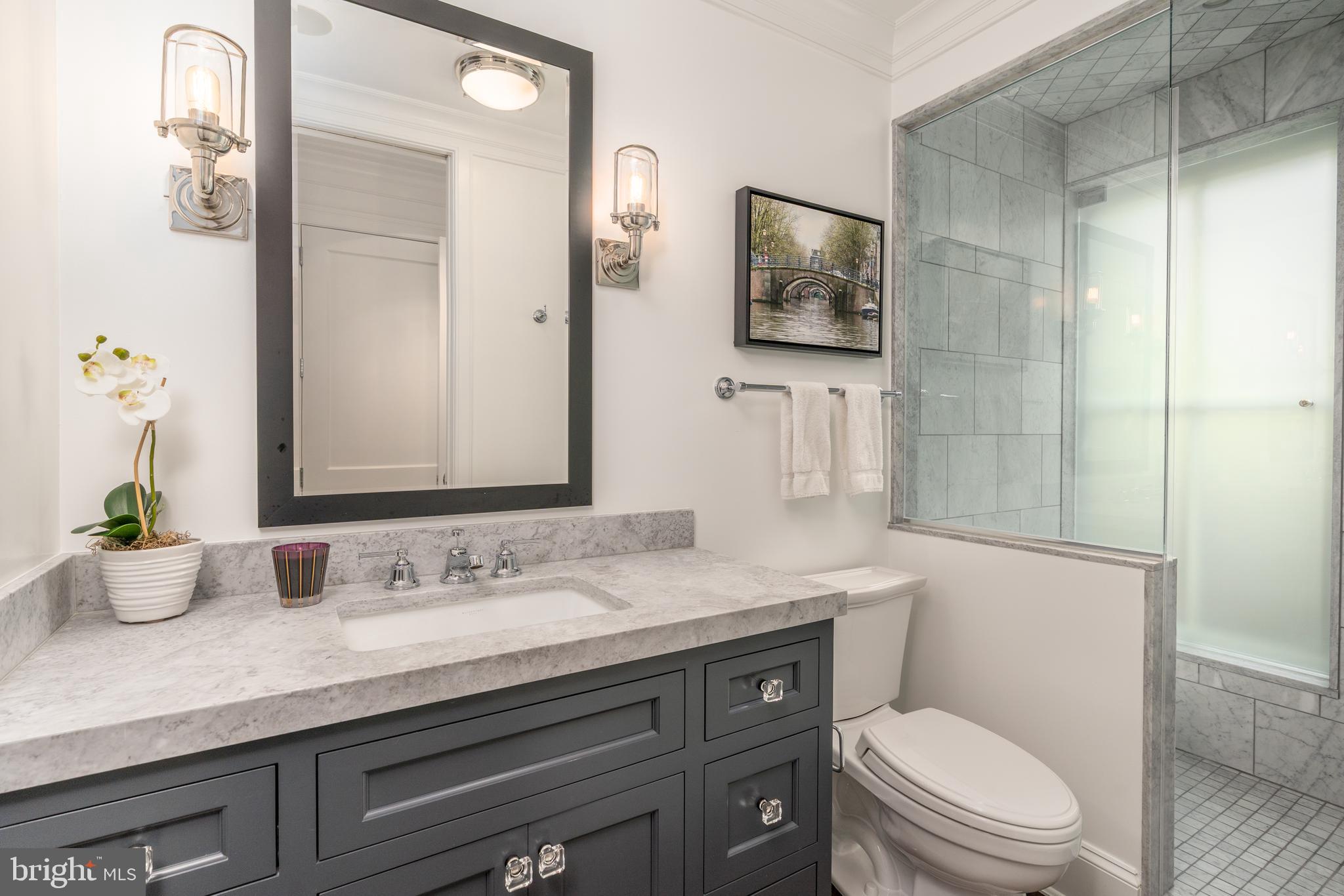 DUPONT CIRCLE - Residential