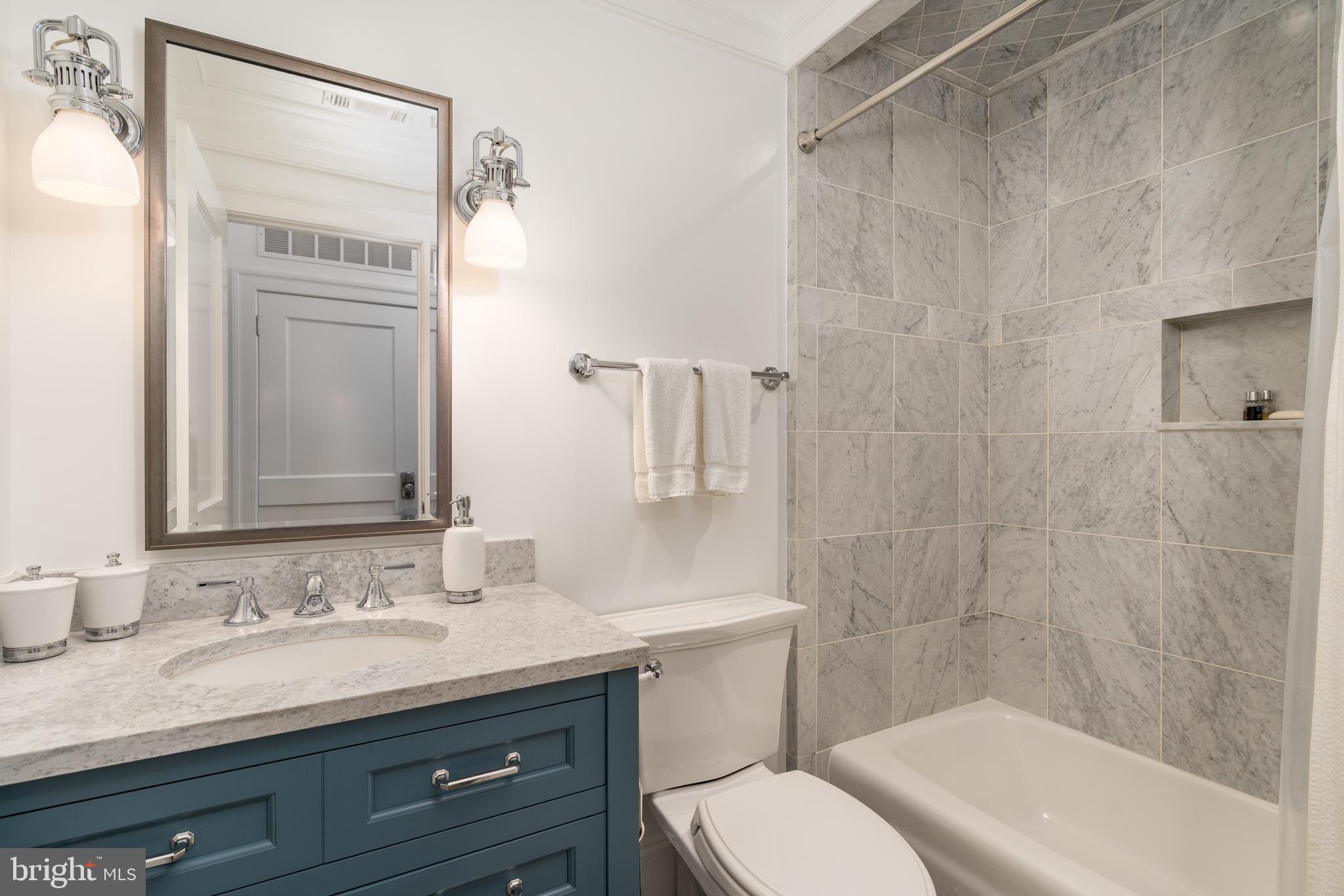 DUPONT CIRCLE - Residential