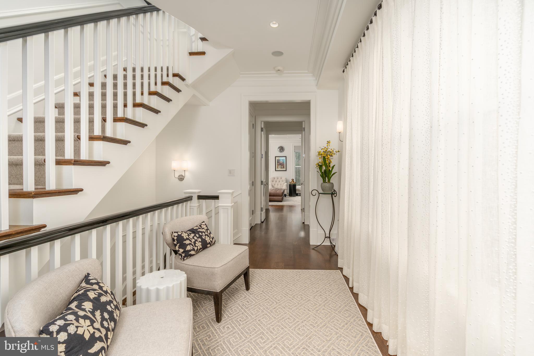DUPONT CIRCLE - Residential