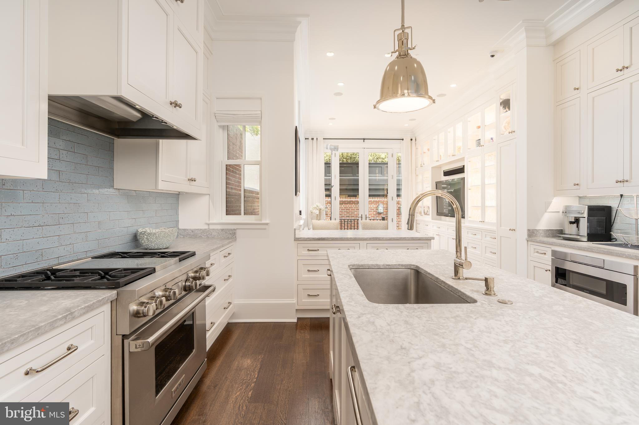 DUPONT CIRCLE - Residential