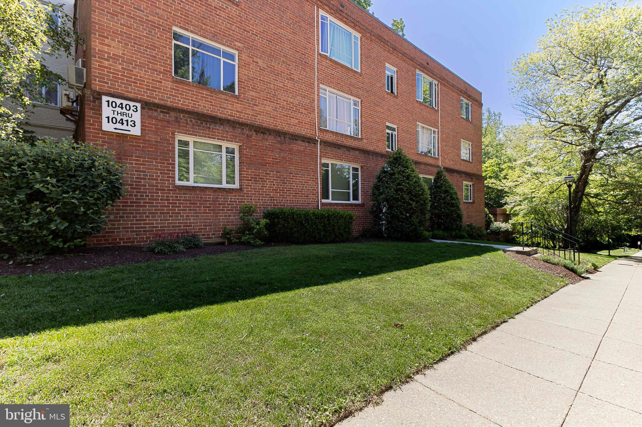 10401 MONTROSE AVENUE 10401