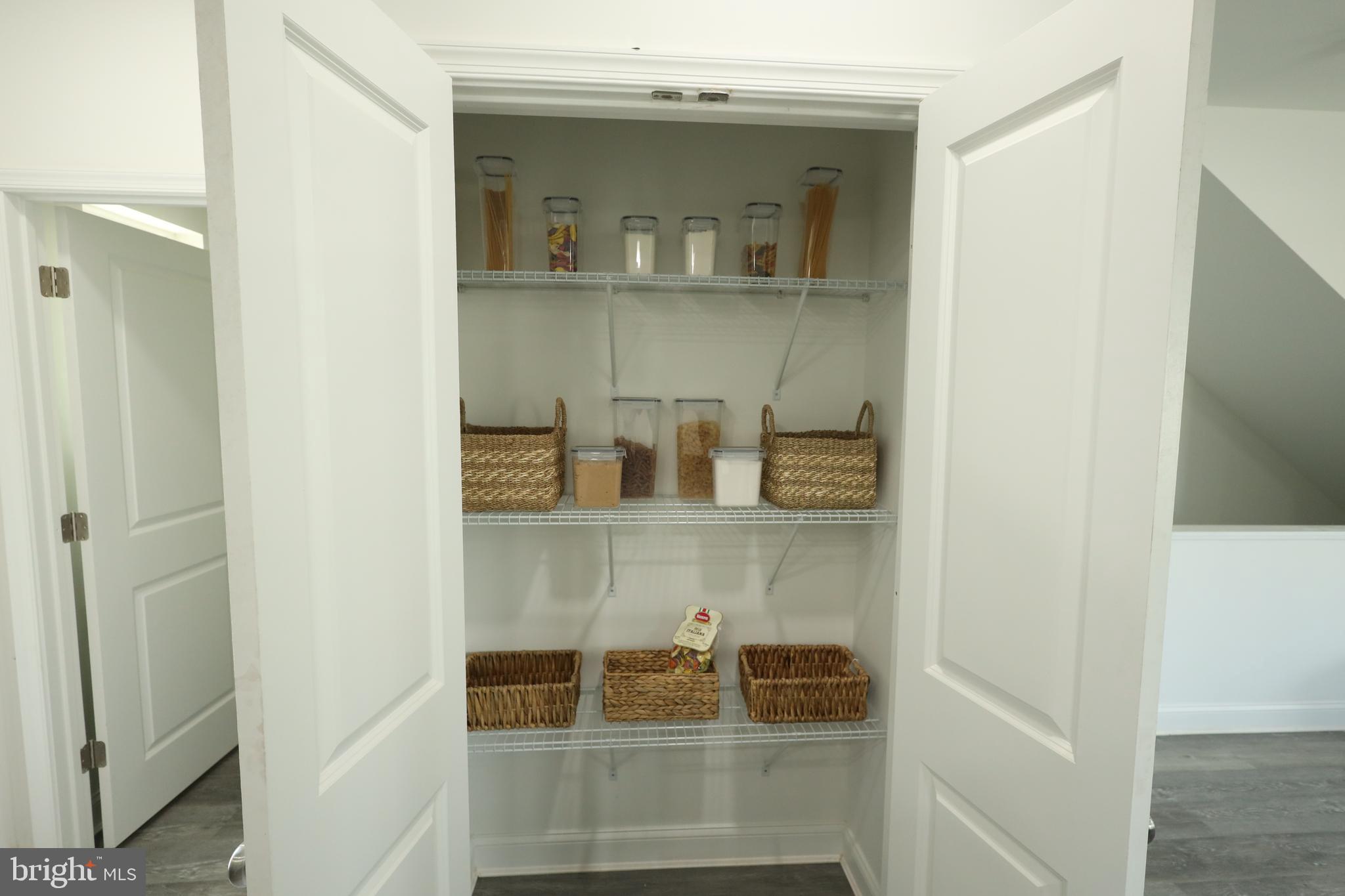 MCMULLEN SQUARE - Residential