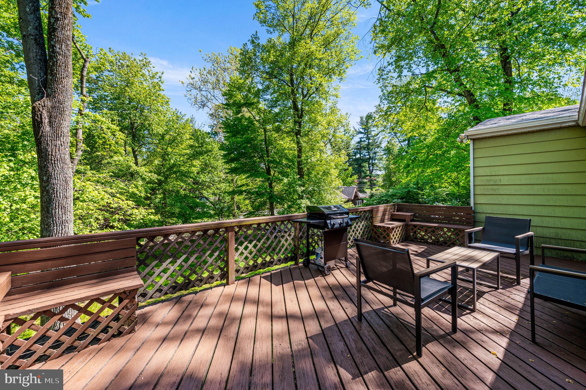 CHURCHVILLE MANOR - Residential
