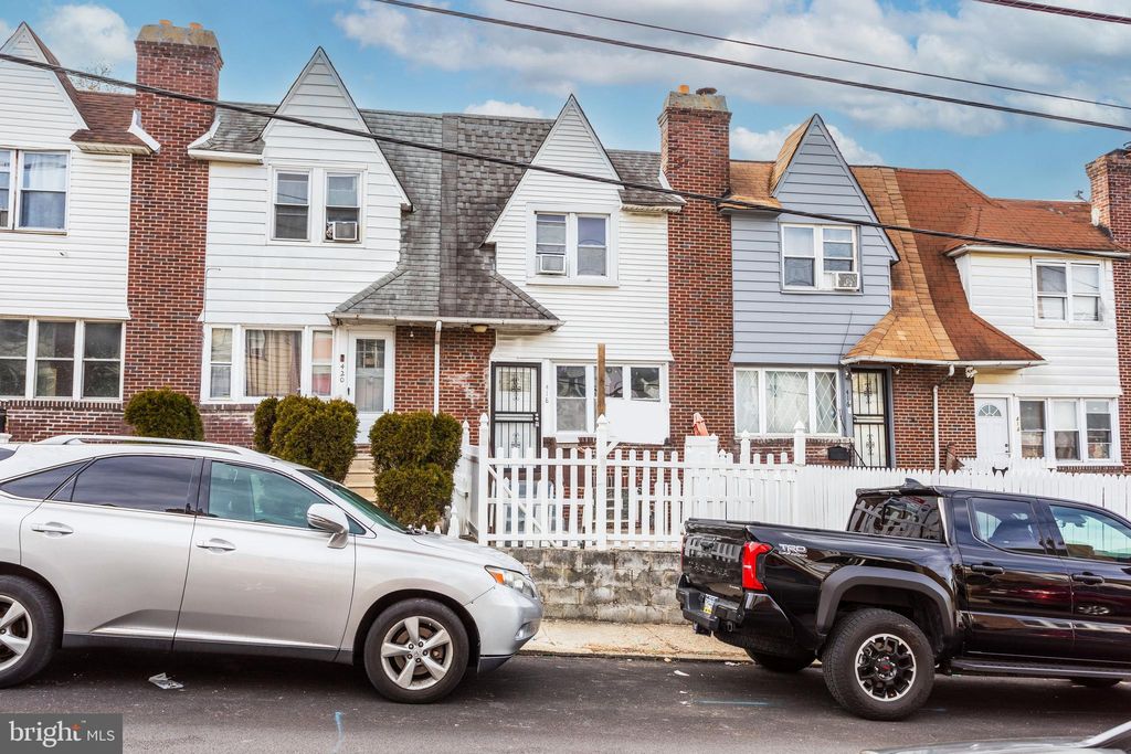 Photo of 418 Hampden Road, UPPER DARBY, PA 19082 (MLS # PADE2102028)