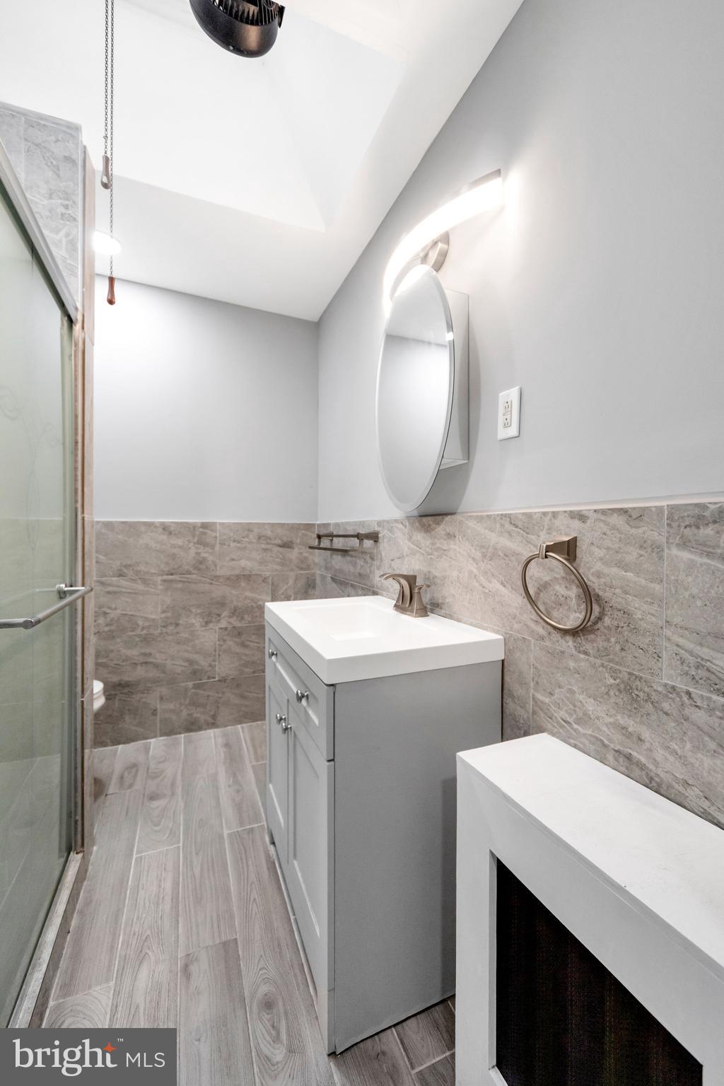 STONEHURST - Residential