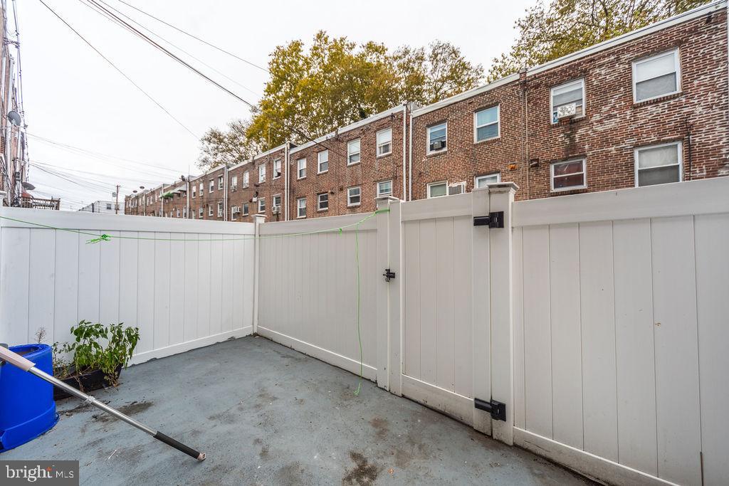 STONEHURST - Residential