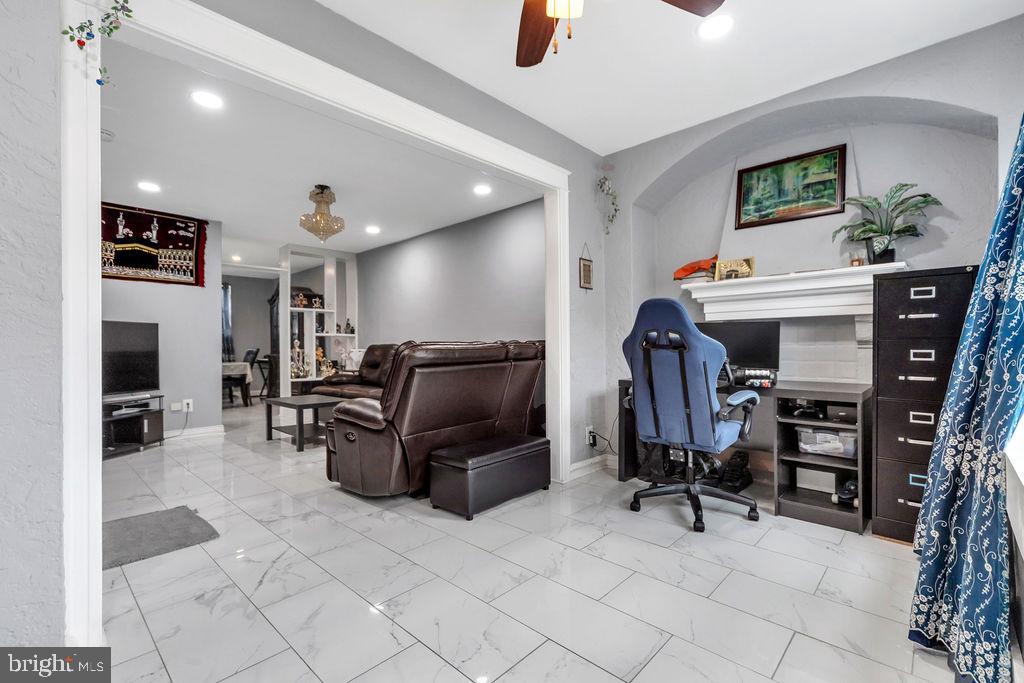 418 HAMPDEN ROAD