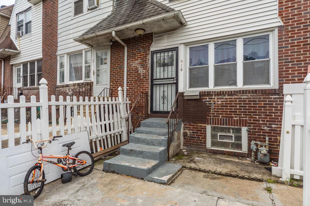 418 HAMPDEN ROAD