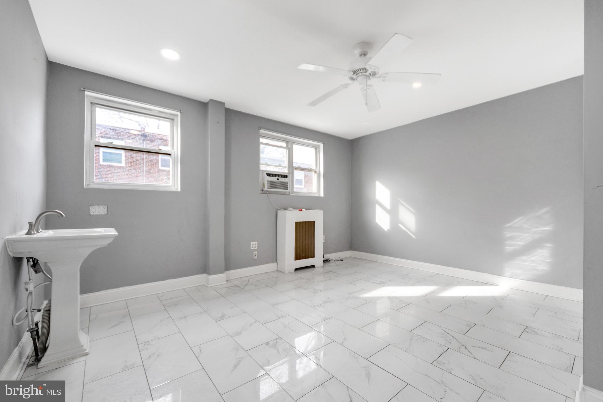 STONEHURST - Residential