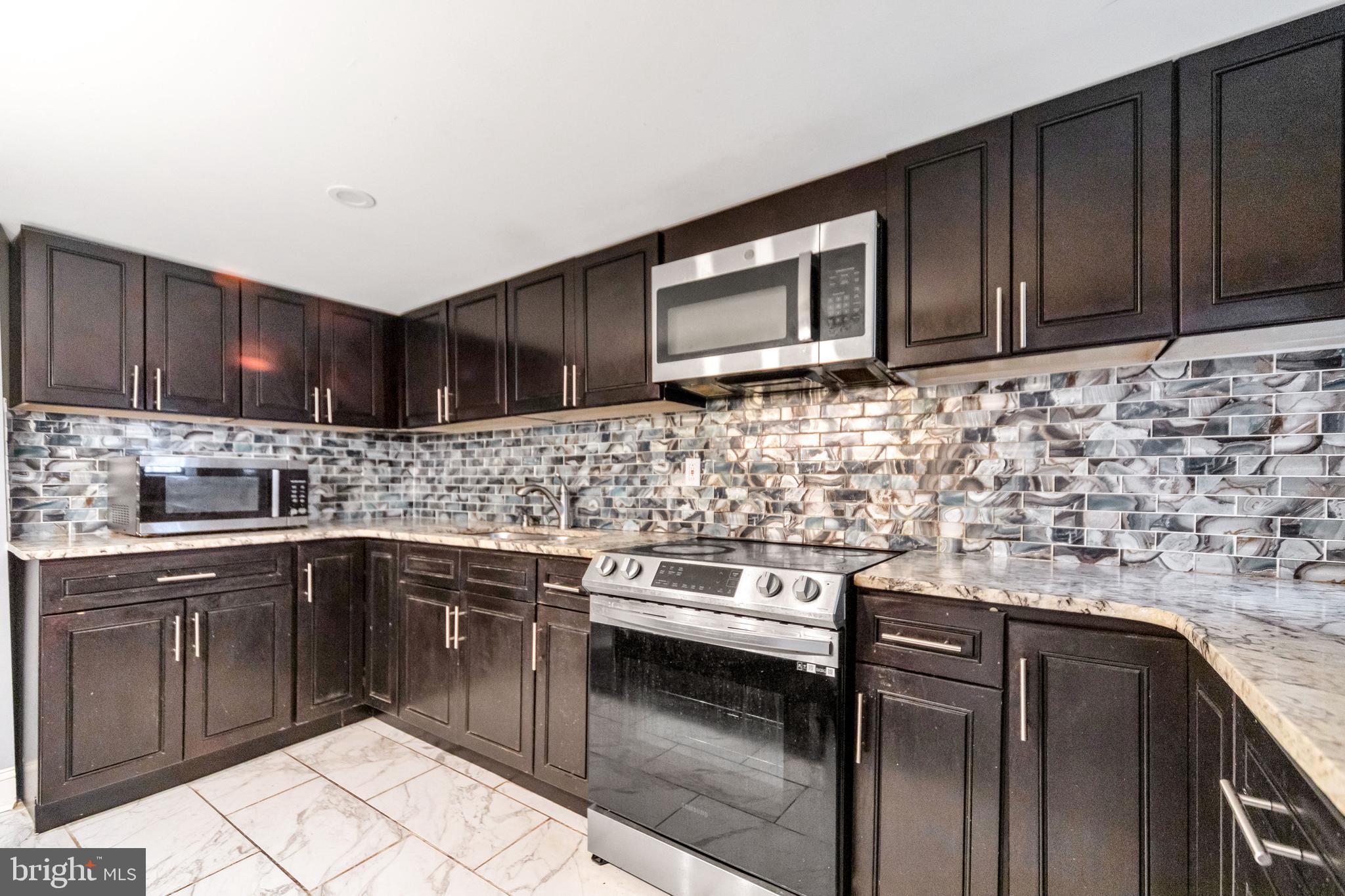 STONEHURST - Residential