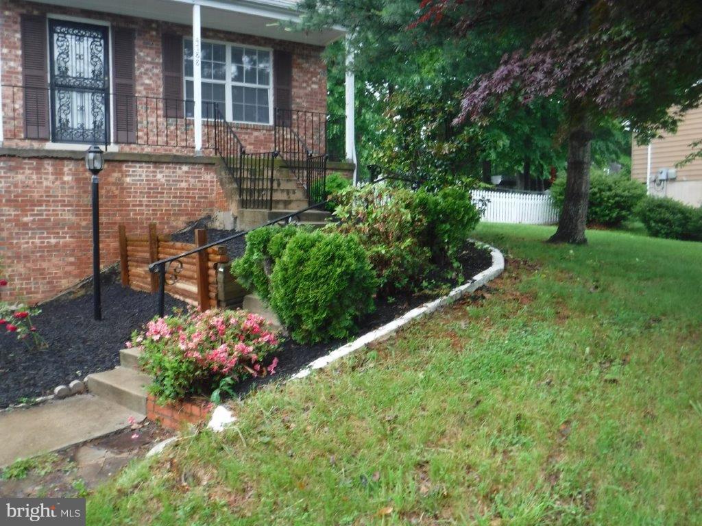 DALE CITY - Residential Lease