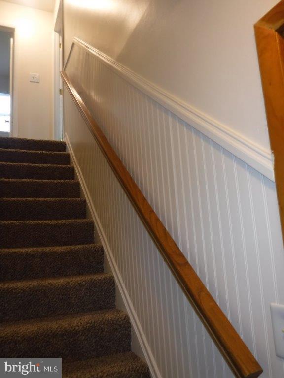 DALE CITY - Residential Lease